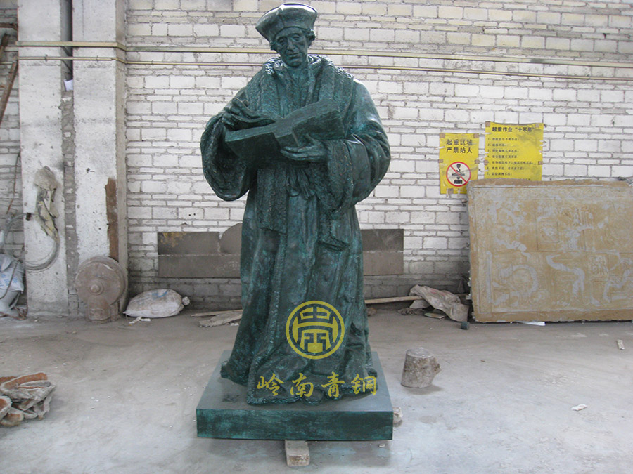 荷蘭鹿特丹伊拉斯姆斯大學(xué)人物雕塑工程 荷蘭鹿特丹伊拉斯姆斯大學(xué)人物雕塑工程