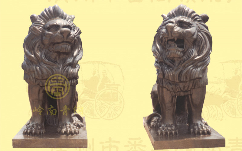 雄獅（2號）長2.48米，寬1.18米，高2.38米