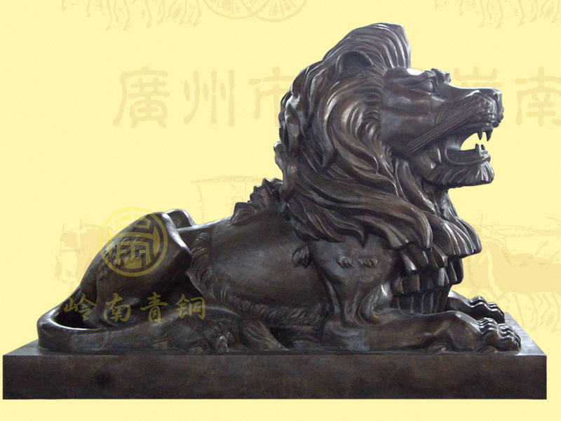 匯豐獅（3號）長2.13米，寬1米，高1.48米